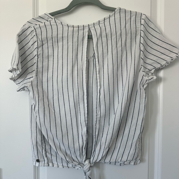 Roxy White and Black Striped Button-Down Shirt - Picture 4 of 4